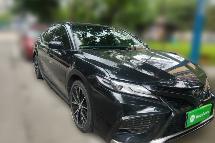 Used Toyota Camry 2019 2.5S FENGSHANG Version China VI Standard Front Right 45 Deg