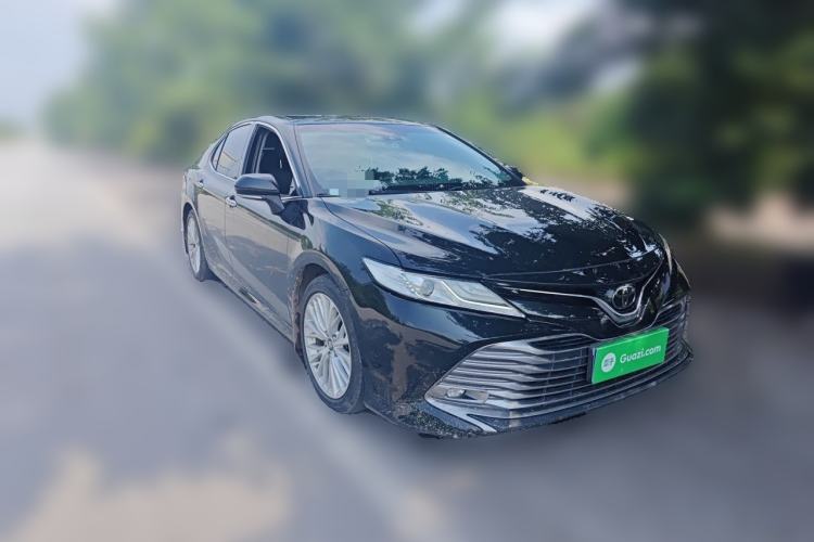 Used Toyota Camry 2019 Revised Version 2.5G Luxury Edition Front Right 45 Deg