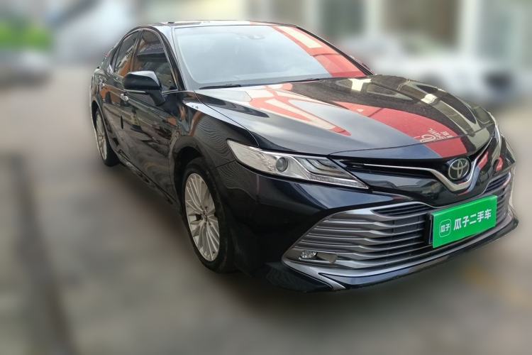 Used Toyota Camry 2019 2.5G Luxury Edition China VI Standard Front Right 45 Deg