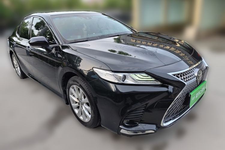 Used Toyota Camry 2019 2.0G Luxury Edition China VI Standard Front Right 45 Deg
