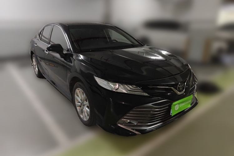 Used Toyota Camry 2019 2.0G Luxury Edition China VI Standard Front Right 45 Deg