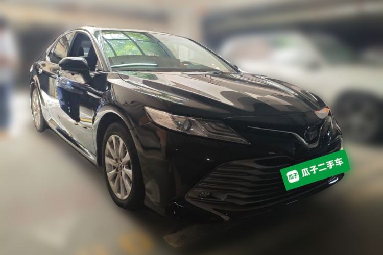 Used Toyota Camry 2019 2.0G Luxury Edition China V Standard Front Right 45 Deg
