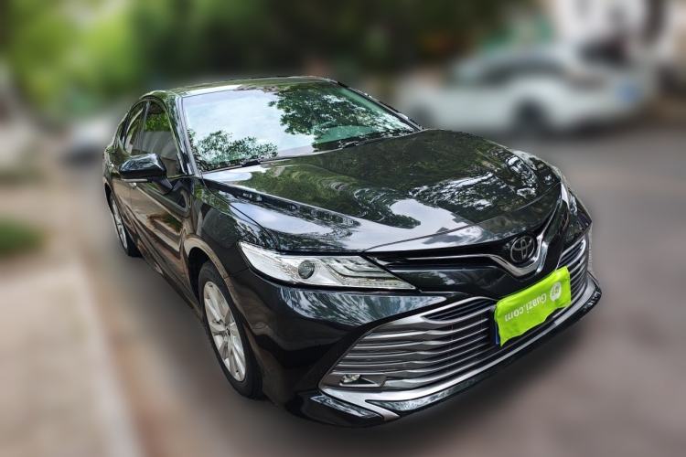 Used Toyota Camry 2019 2.0G Luxury Edition China VI Standard Front Right 45 Deg