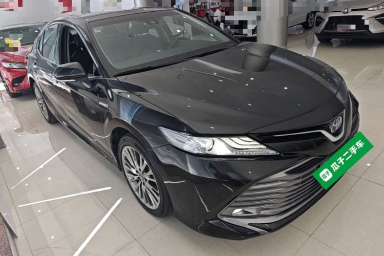 Used Toyota Camry 2019 Dual-Engine 2.5 HG Luxury Edition China VI Standard Front Right 45 Deg