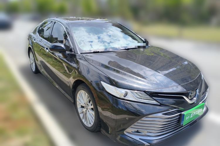 Used Toyota Camry 2019 Revised Version 2.5G Luxury Edition Front Right 45 Deg