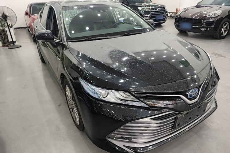 Used Toyota Camry 2019 Revised Version Dual-Engine 2.5 HG Luxury Edition Front Right 45 Deg