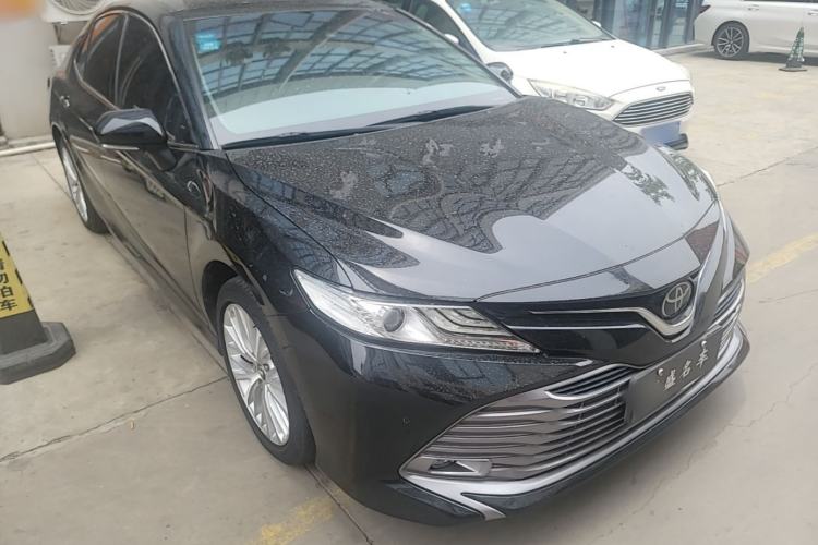 Used Toyota Camry 2019 2.5G Luxury Edition China VI Standard Front Right 45 Deg