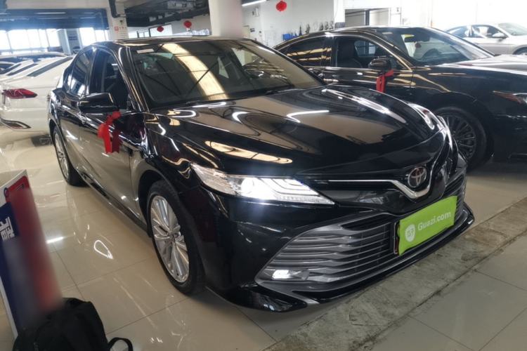 Used Toyota Camry 2019 2.5G Luxury Edition China VI Standard Front Right 45 Deg
