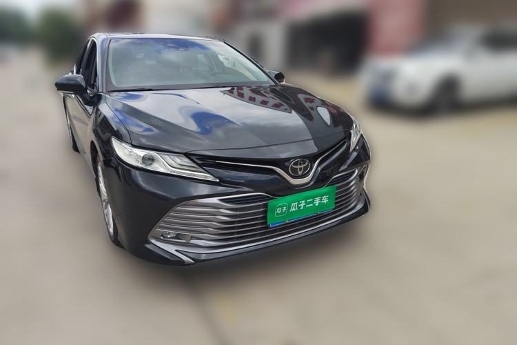 Used Toyota Camry 2019 2.5G Luxury Edition China VI Standard Front Right 45 Deg