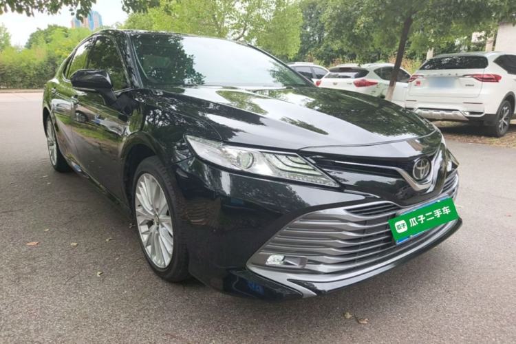 Used Toyota Camry 2019 Revised Version 2.5G Luxury Edition Front Right 45 Deg
