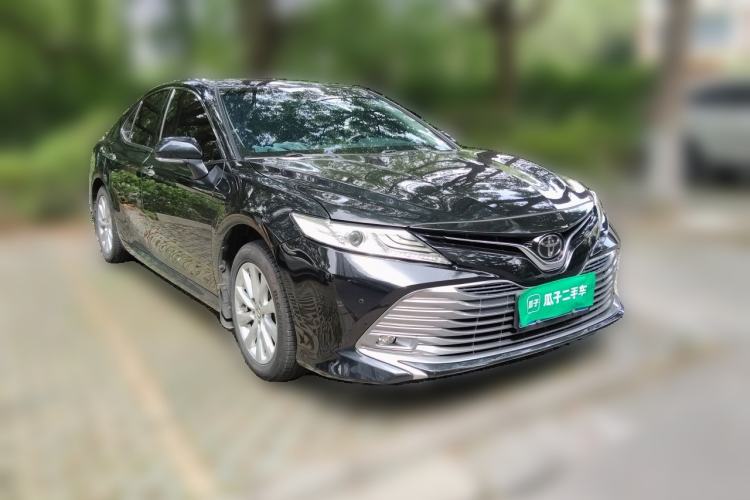 Used Toyota Camry 2019 2.0G Luxury Edition China V Standard Front Right 45 Deg