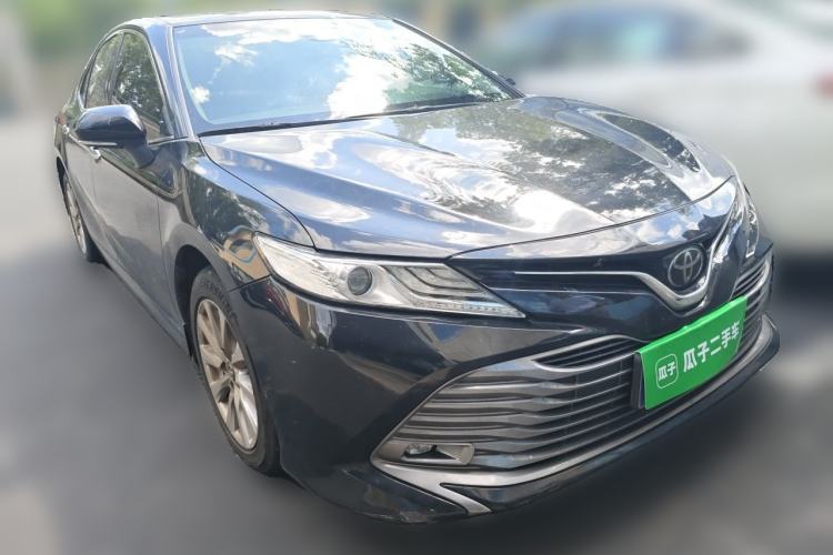 Used Toyota Camry 2019 2.0G Luxury Edition China VI Standard Front Right 45 Deg