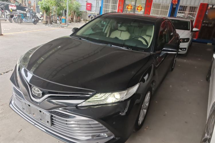 Used Toyota Camry 2019 2.0G Luxury Edition China VI Standard Guazi used car, China used car export, Used car for sale, Used cars, Cheapest cars for sale