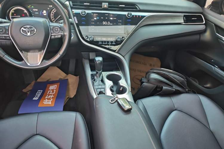 Used Toyota Camry 2019 Revised Version Dual-Engine 2.5 HG Luxury Edition Gear Lever