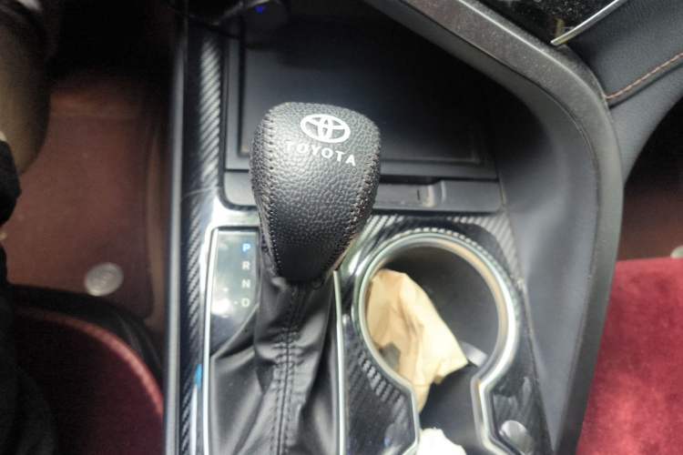 Used Toyota Camry 2019 Revised Version 2.5G Luxury Edition Gear Lever
