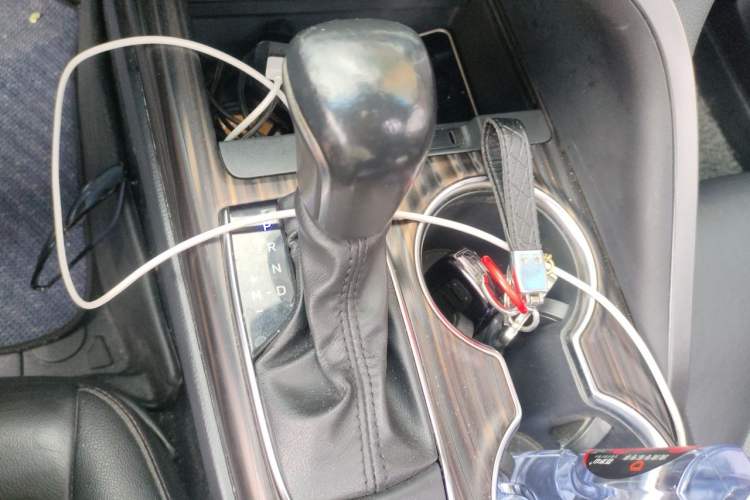 Used Toyota Camry 2019 2.0G Luxury Edition China VI Standard Gear Lever