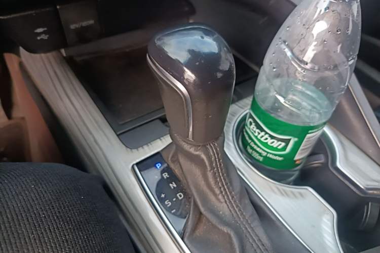 Used Toyota Camry 2019 2.5G Luxury Edition China VI Standard Gear Lever