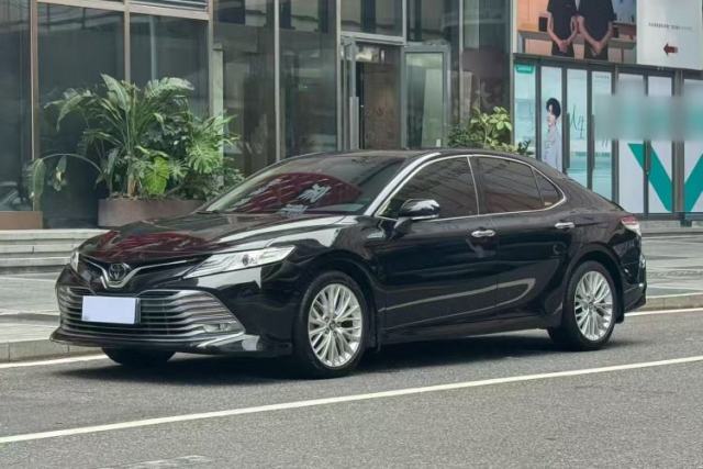 Used Toyota Camry 2019 2.5G Luxury Edition China VI Standard