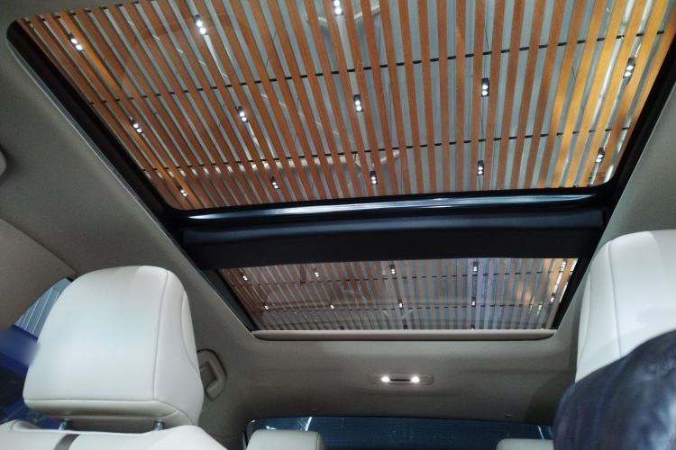 Used Toyota Camry 2019 2.5G Luxury Edition China VI Standard Headliner