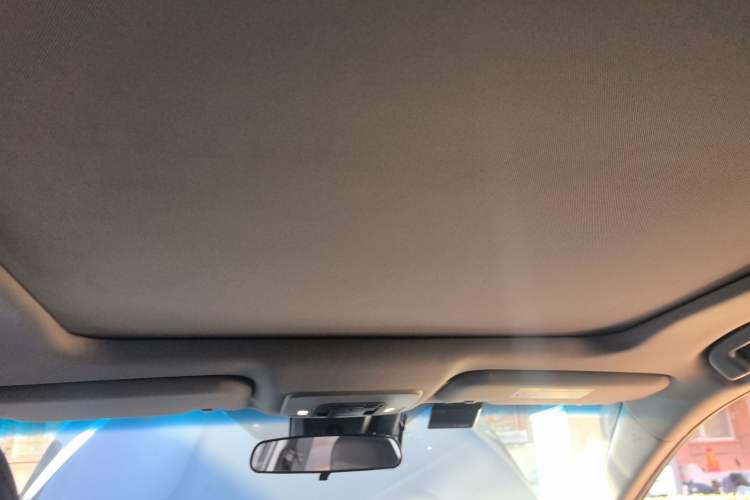 Used Toyota Camry 2019 2.5G Luxury Edition China VI Standard Headliner