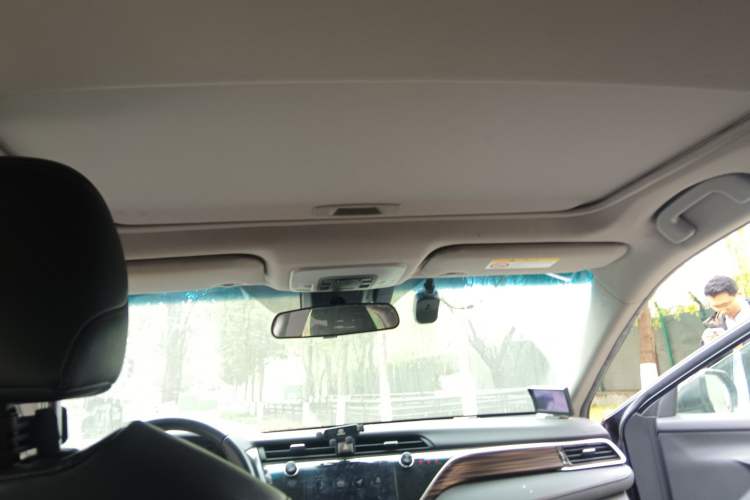 Used Toyota Camry 2019 2.0G Luxury Edition China VI Standard Headliner