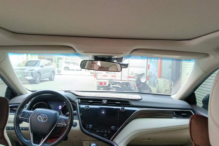 Used Toyota Camry 2019 2.5G Luxury Edition China VI Standard Headliner