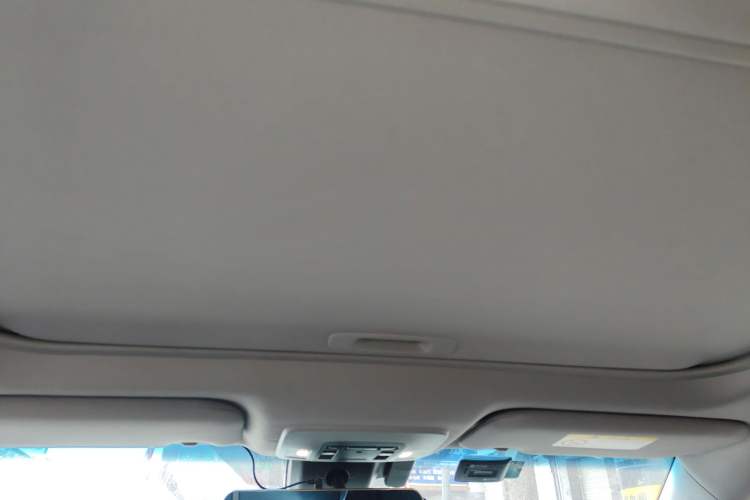 Used Toyota Camry 2019 2.0G Luxury Edition China V Standard Headliner