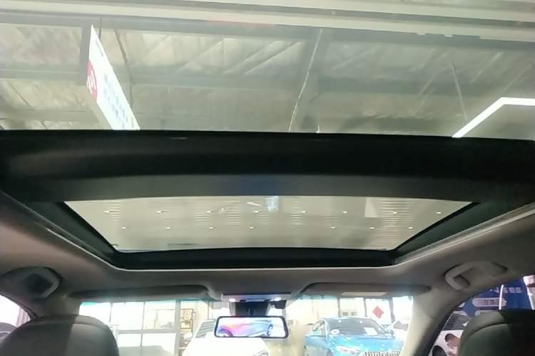 Used Toyota Camry 2019 Revised Version Dual-Engine 2.5 HG Luxury Edition Headliner