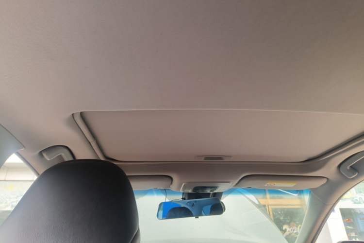 Used Toyota Camry 2019 Revised Version 2.0G Luxury Edition Headliner