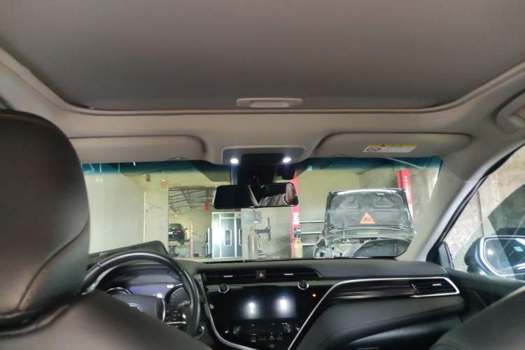 Used Toyota Camry 2019 Revised Version 2.0G Luxury Edition Headliner