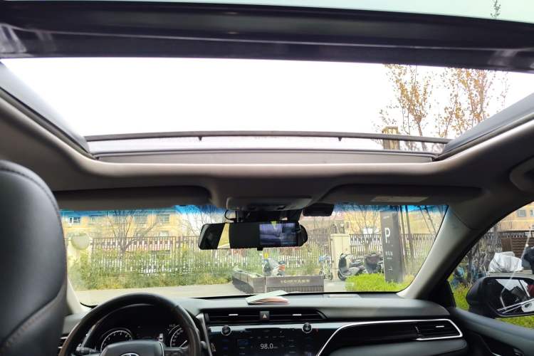Used Toyota Camry 2019 2.5G Luxury Edition China VI Standard Headliner