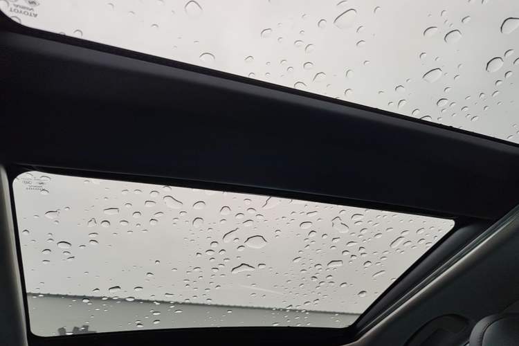 Used Toyota Camry 2019 2.5G Luxury Edition China VI Standard Headliner
