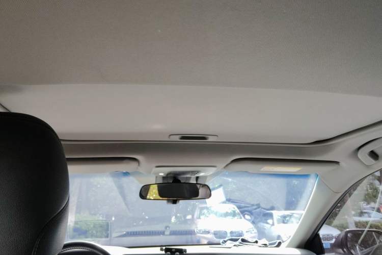 Used Toyota Camry 2019 2.0G Luxury Edition China V Standard Headliner