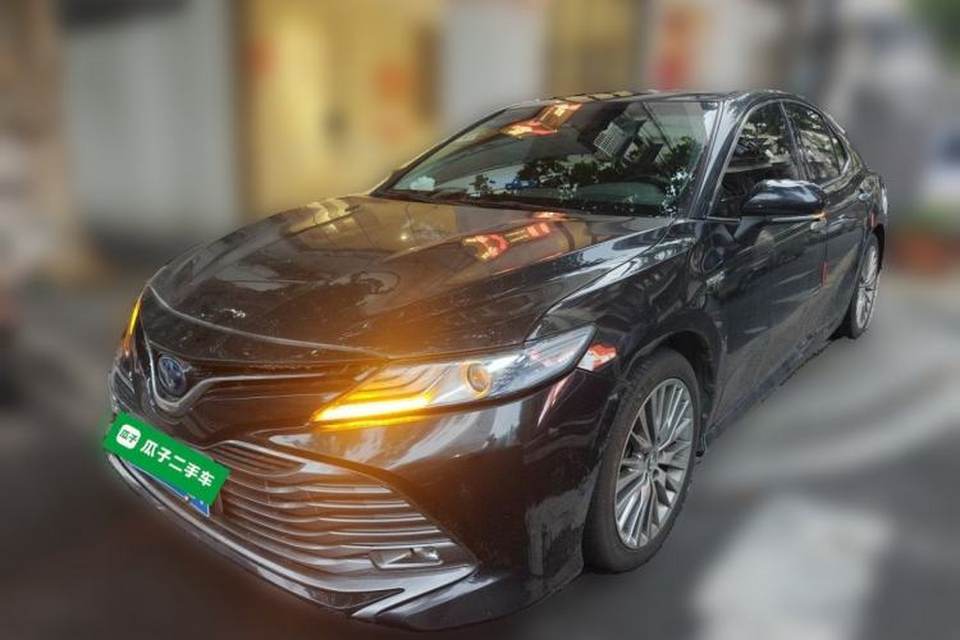 Toyota Camry 2019