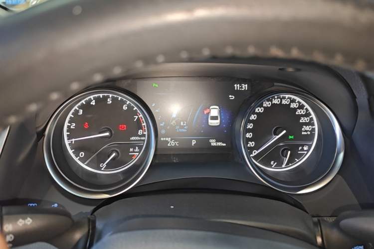 Used Toyota Camry 2019 2.5G Luxury Edition China VI Standard Instrument Cluster