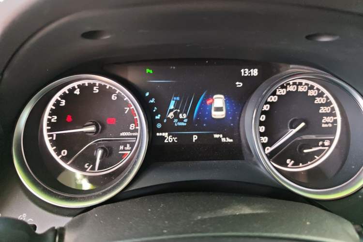 Used Toyota Camry 2019 2.0G Luxury Edition China VI Standard Instrument Cluster