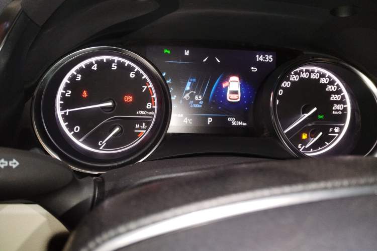 Used Toyota Camry 2019 2.5G Luxury Edition China VI Standard Instrument Cluster