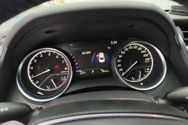 Used Toyota Camry 2019 Revised Version 2.0G Luxury Edition Instrument Cluster