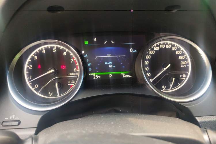 Used Toyota Camry 2019 2.5G Luxury Edition China VI Standard Instrument Cluster