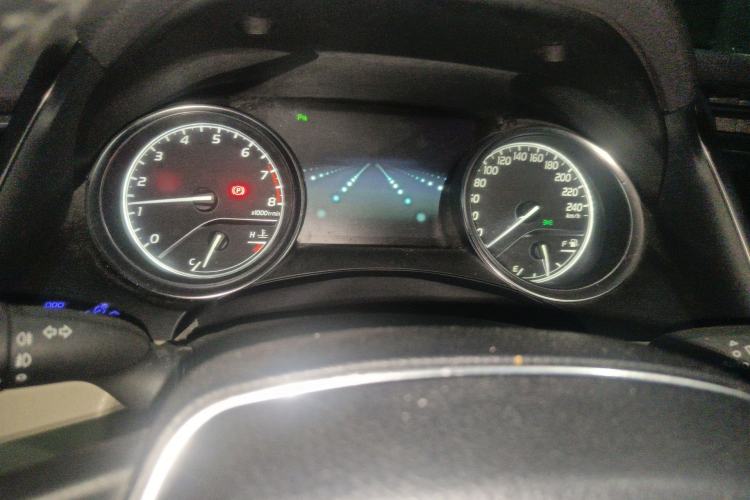 Used Toyota Camry 2019 2.0G Luxury Edition China VI Standard Instrument Cluster