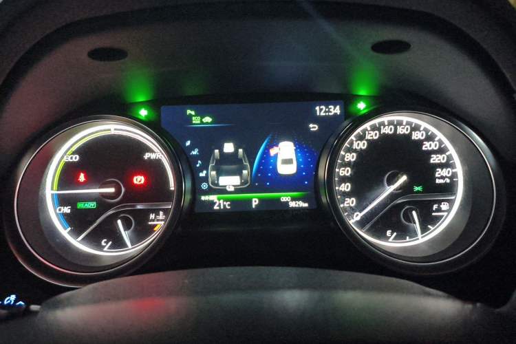 Used Toyota Camry 2019 Revised Version Dual-Engine 2.5 HG Luxury Edition Instrument Cluster