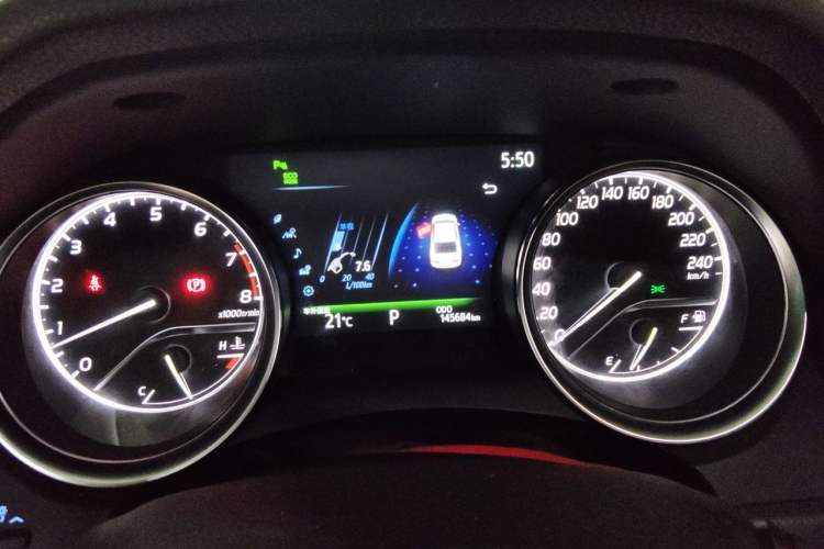 Used Toyota Camry 2019 2.5G Luxury Edition China VI Standard Instrument Cluster