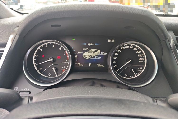 Used Toyota Camry 2019 Revised Version 2.0G Luxury Edition Instrument Cluster