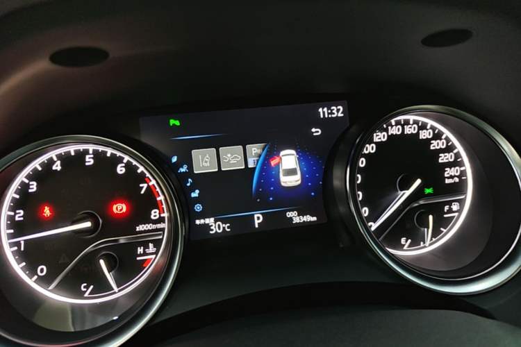 Used Toyota Camry 2019 2.0G Luxury Edition China VI Standard Instrument Cluster