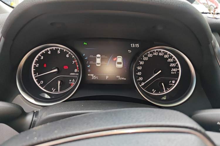 Used Toyota Camry 2019 Revised Version 2.0G Luxury Edition Instrument Cluster