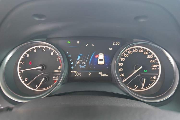 Used Toyota Camry 2019 2.0G Luxury Edition China VI Standard Instrument Cluster