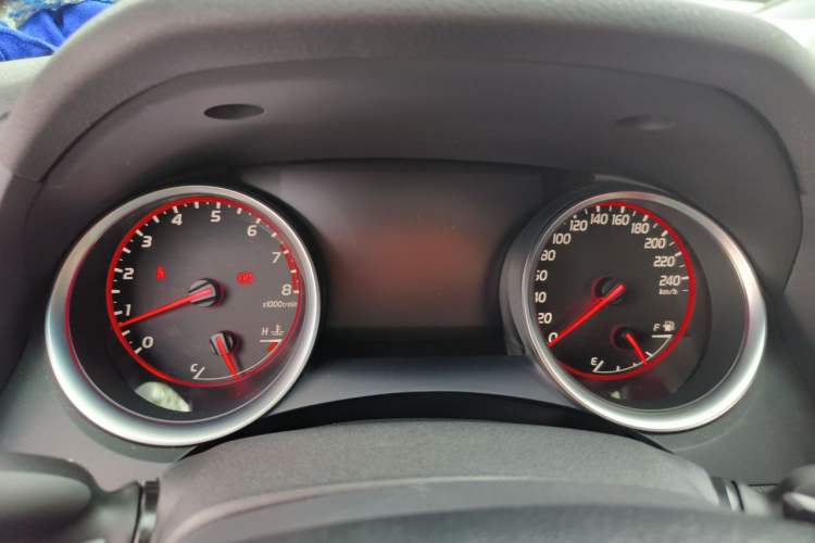 Used Toyota Camry 2019 2.5S FENGSHANG Version China V Standard Instrument Cluster