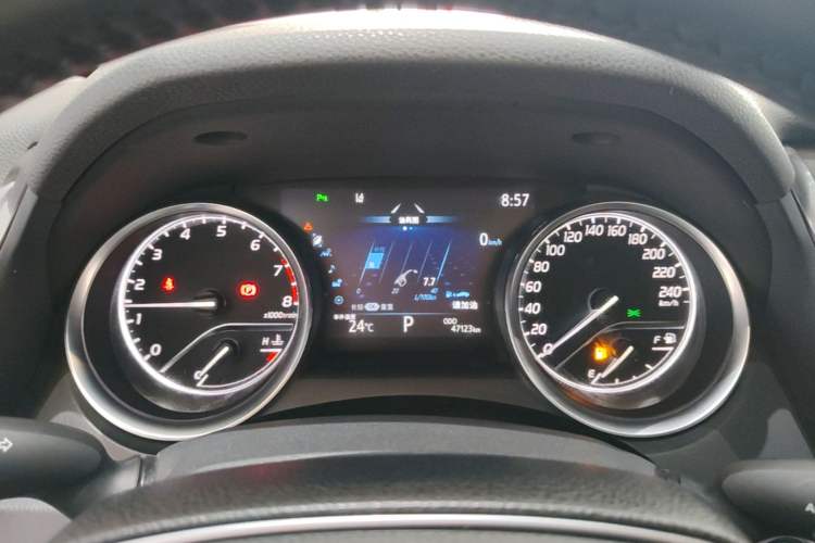 Used Toyota Camry 2019 2.5G Luxury Edition China VI Standard Instrument Cluster