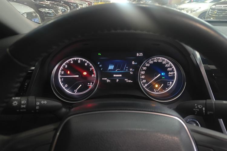 Used Toyota Camry 2019 Revised Version 2.0G Luxury Edition Instrument Cluster