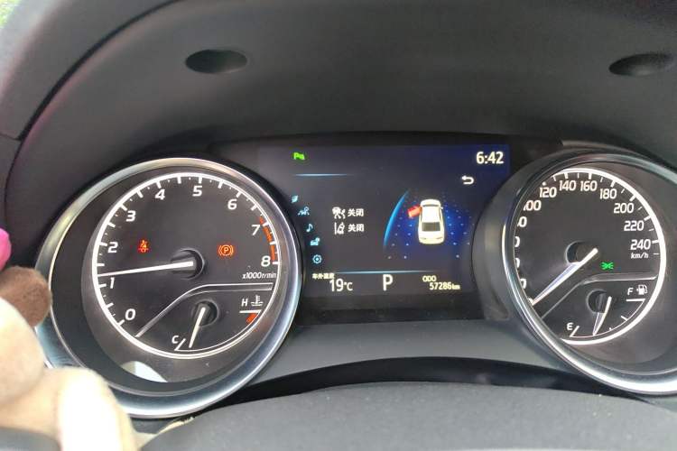 Used Toyota Camry 2019 2.0G Luxury Edition China VI Standard Instrument Cluster